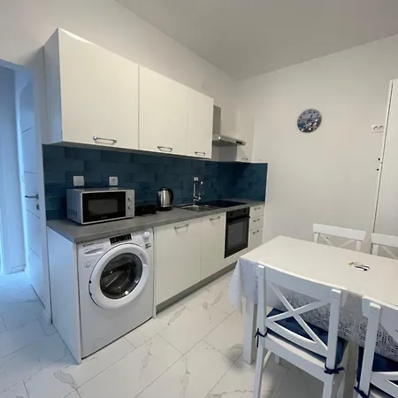 Apartma Seaside 2 *